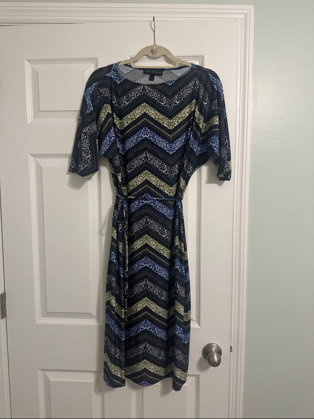 karin stevens Chevron Midi Dress in Navy and Olive